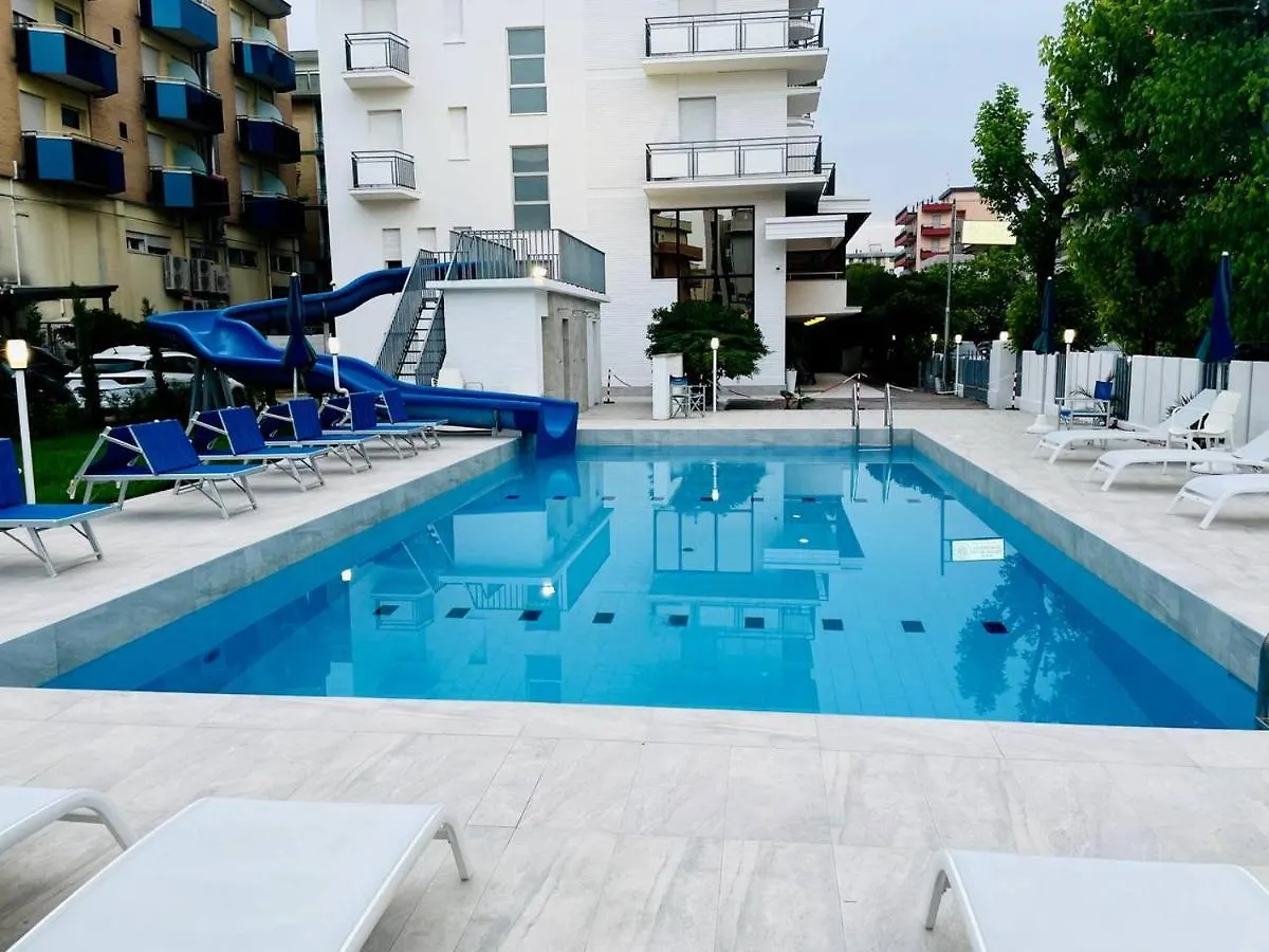 *** Hotel Clubhotel Residence Cesenatico Italy